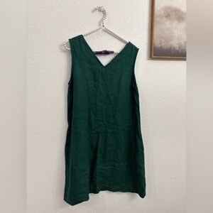 linenfox dress XS Green vneck dress Belted